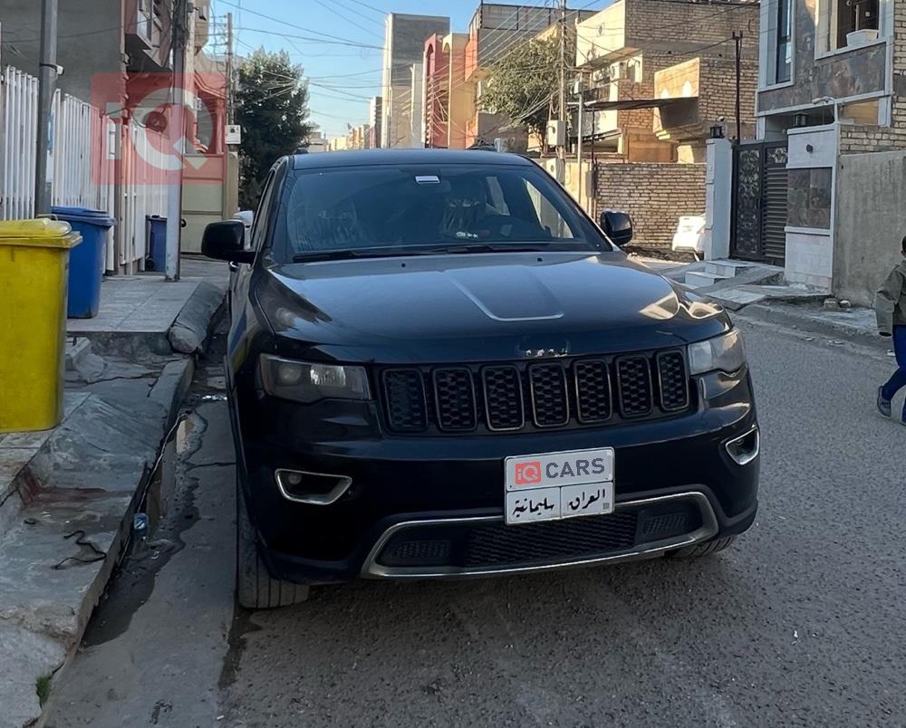 جيب جراند شيروكي